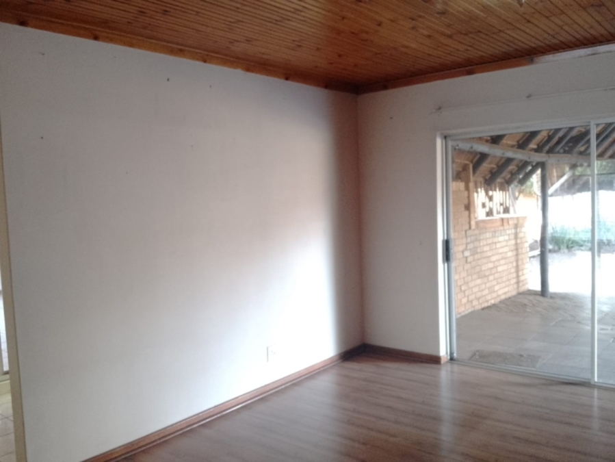 To Let 4 Bedroom Property for Rent in Fichardt Park Free State